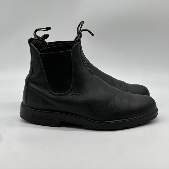 Blundstone Shoes - Blundstone Boots. Size Mens 7.5